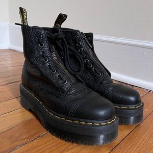 Docs Martens SINCLAIR MILLED NAPPA LEATHER PLATFORM BOOTS